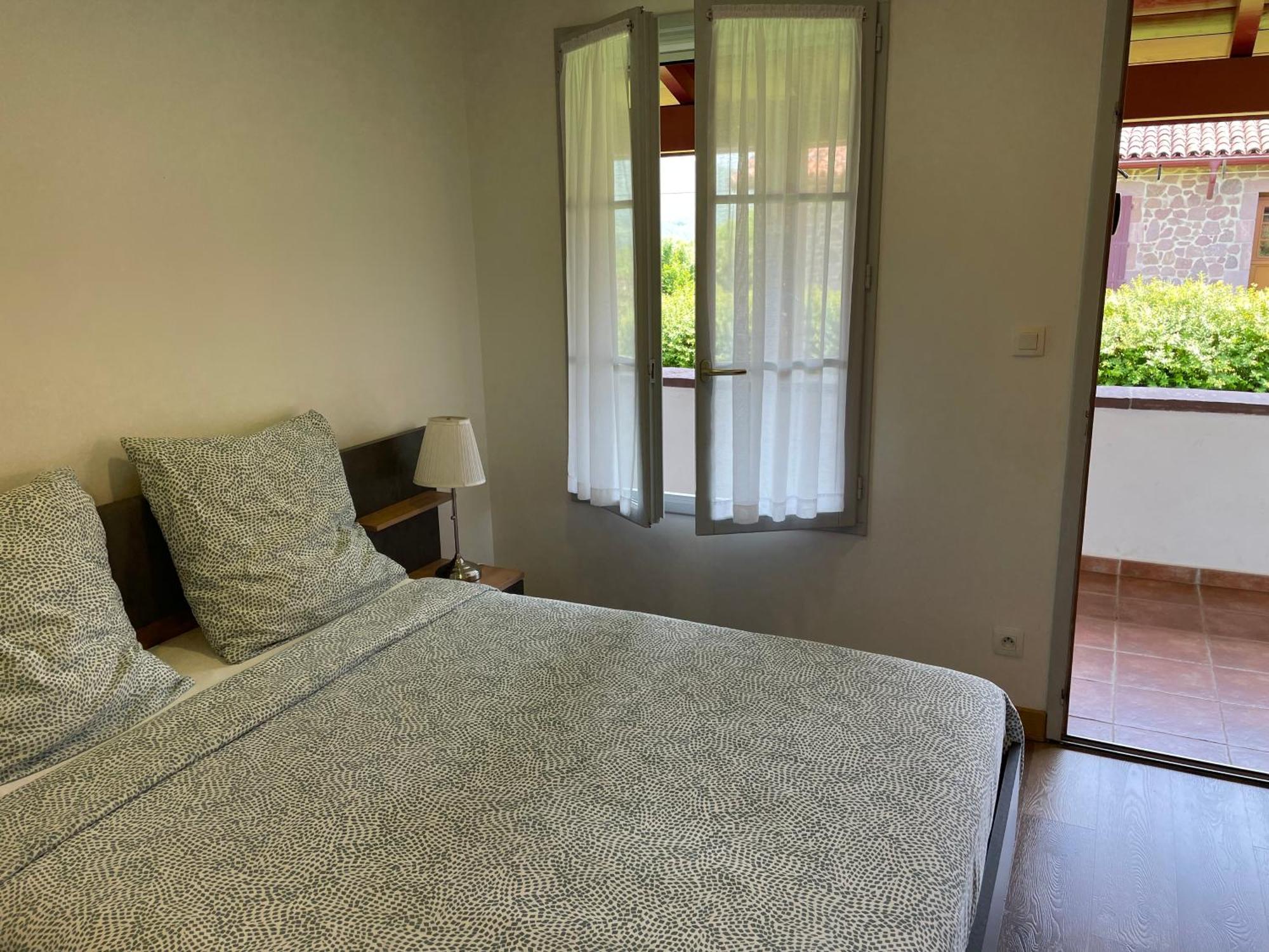 Chambres Zazpiak Saint-Jean-Pied-de-Port Bagian luar foto