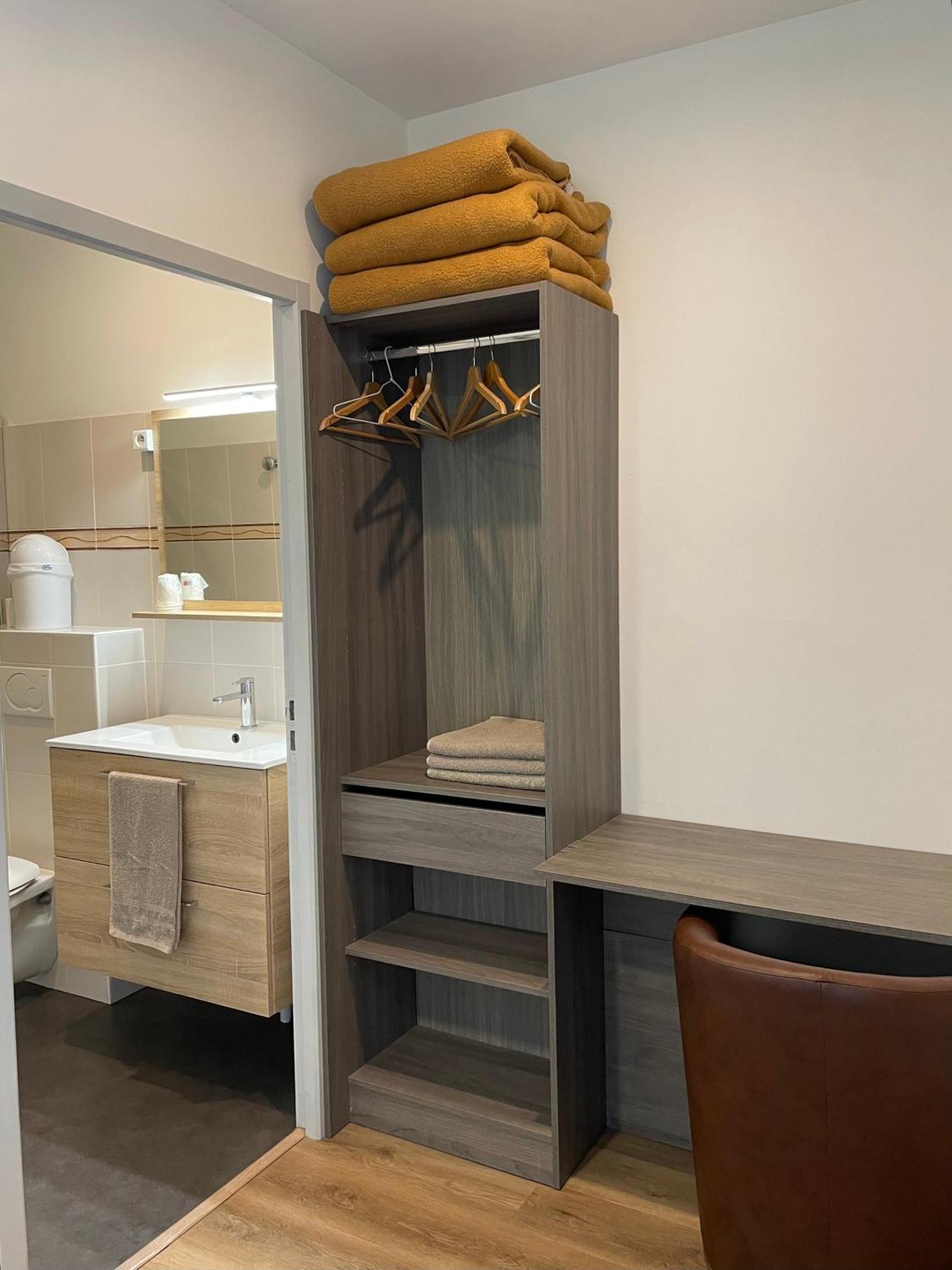 Chambres Zazpiak Saint-Jean-Pied-de-Port Bagian luar foto