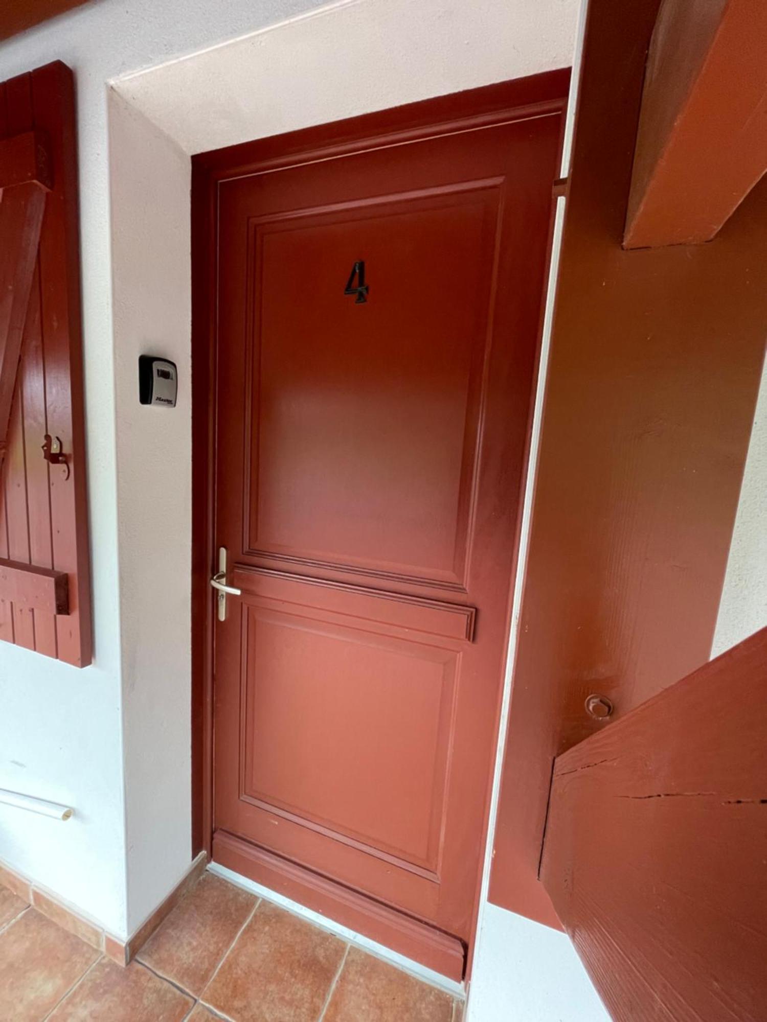 Chambres Zazpiak Saint-Jean-Pied-de-Port Ruang foto
